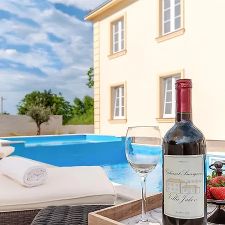 Casa de Férias Jakov Rojnići