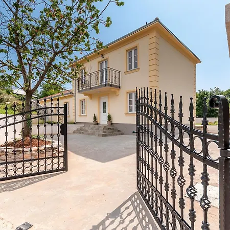 Casa vacanze Jakov *