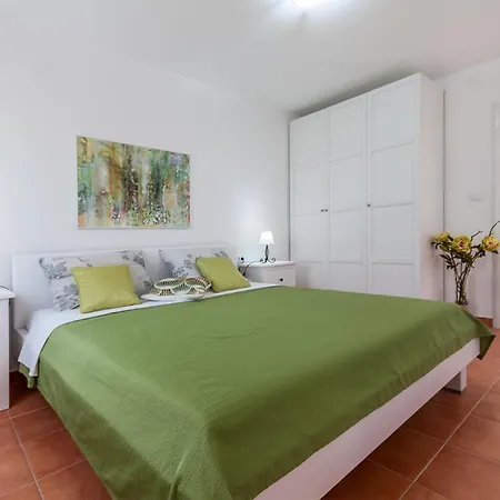 Jakov Tatil Evi Rojnići