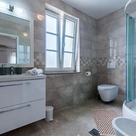 Jakov Tatil Evi Rojnići